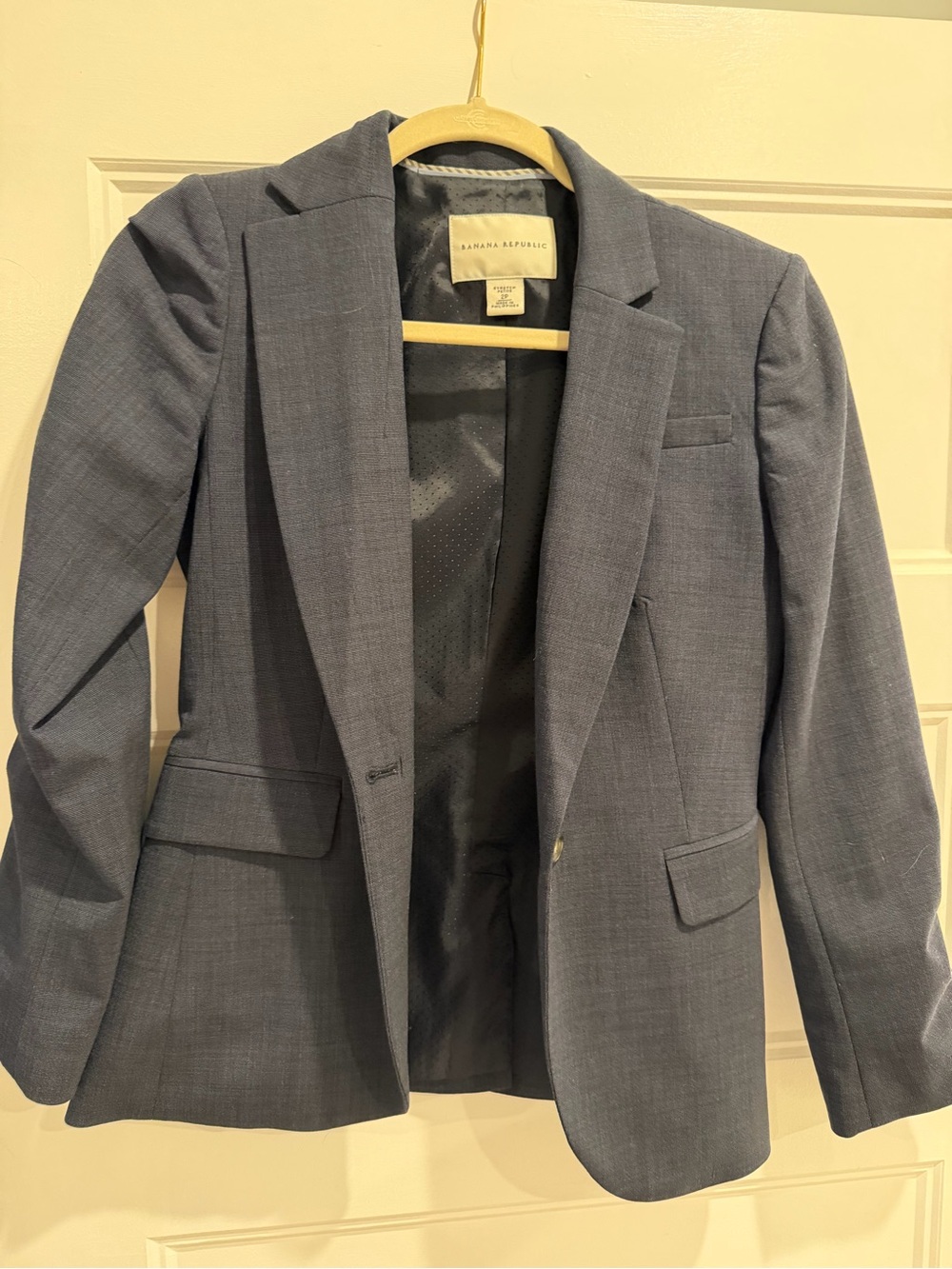 Banana Republic Women’s Blue Blazer